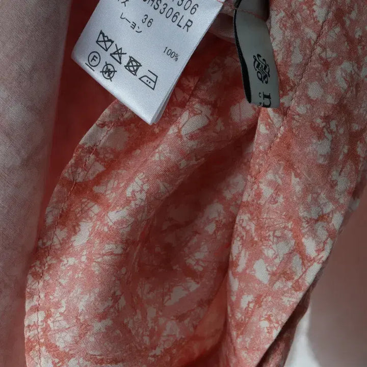 [BUNJANG] W(F) Nano Sleeveless Blouse / W(F) 나노 반팔 티셔츠 민소매 블라우스 고급 일본-17CEE