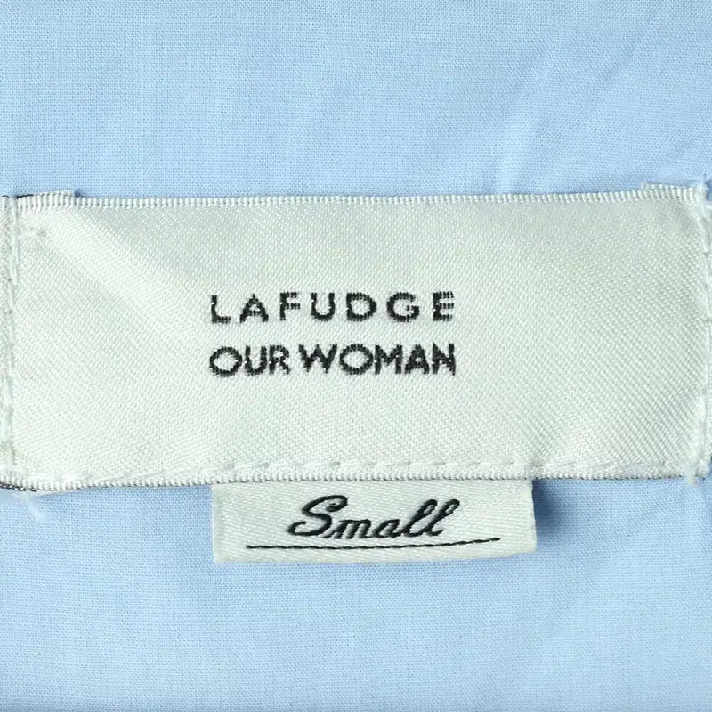 [BUNJANG] Lafarge Store V-Neck Shirt Light Blue / W(S-M) 라퍼지스토어 셔츠 남방 브이넥 연블루 소라 무지-17CF2