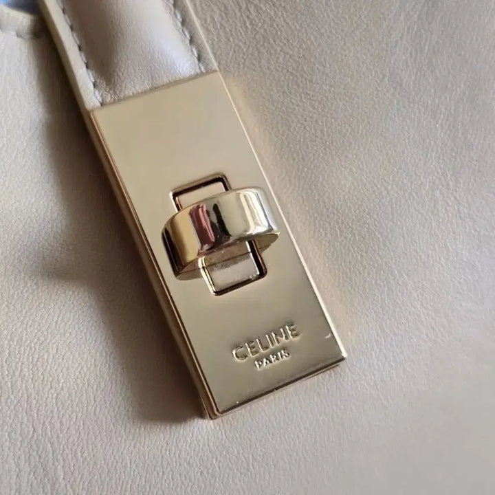 [BUNJANG] Celine Crossbody Shoulder Bag / 셀린 크로스 숄더백