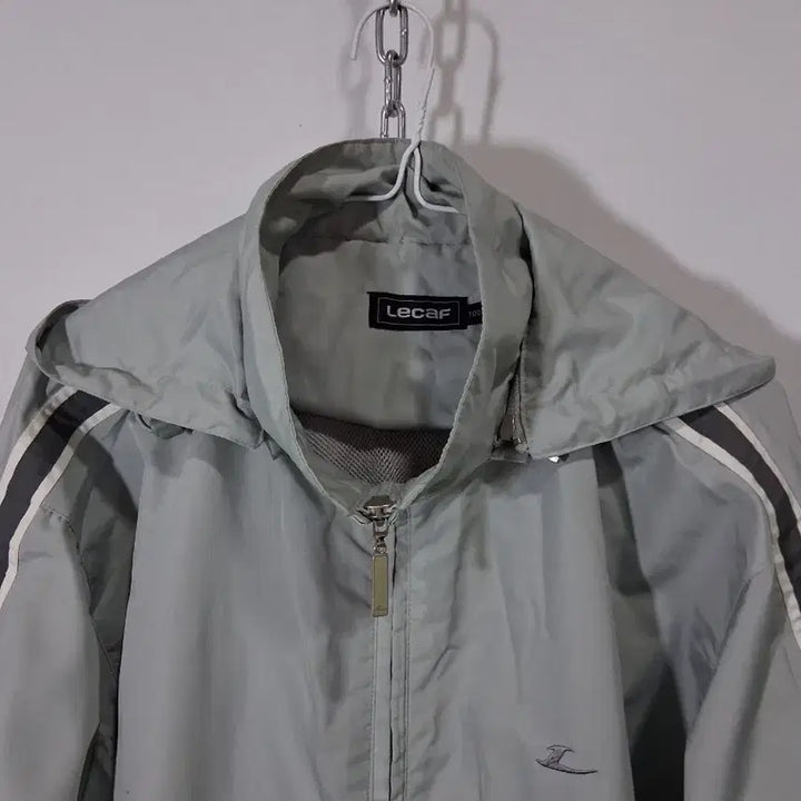 [BUNJANG] LeCAF Windbreaker Hooded Jacket / LeCAF 윈드브레이커 후드 바람막이 점퍼