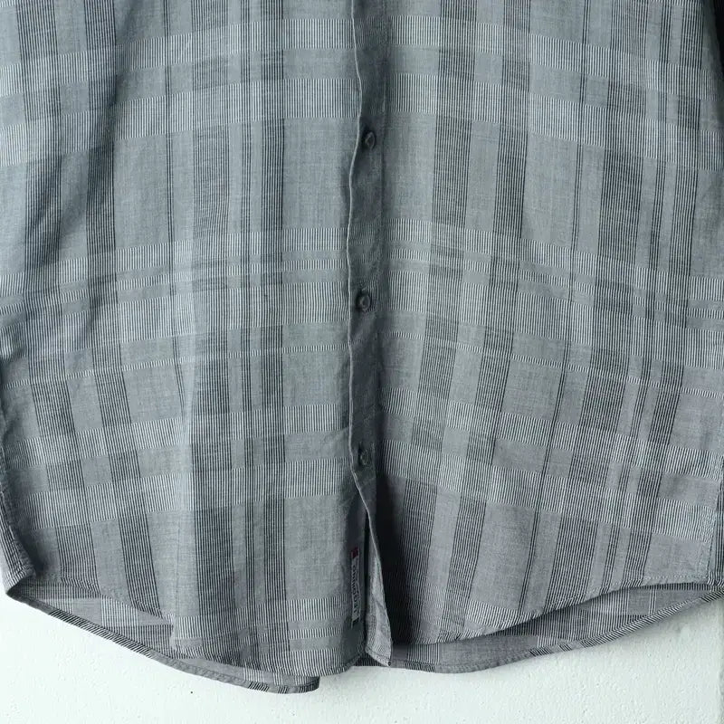[BUNJANG] Hugo Boss Slim Fit Check Shirt - Gray / (S-M) 휴고보스 셔츠 남방 슬림핏 체크 그레이 이태리-17CFC