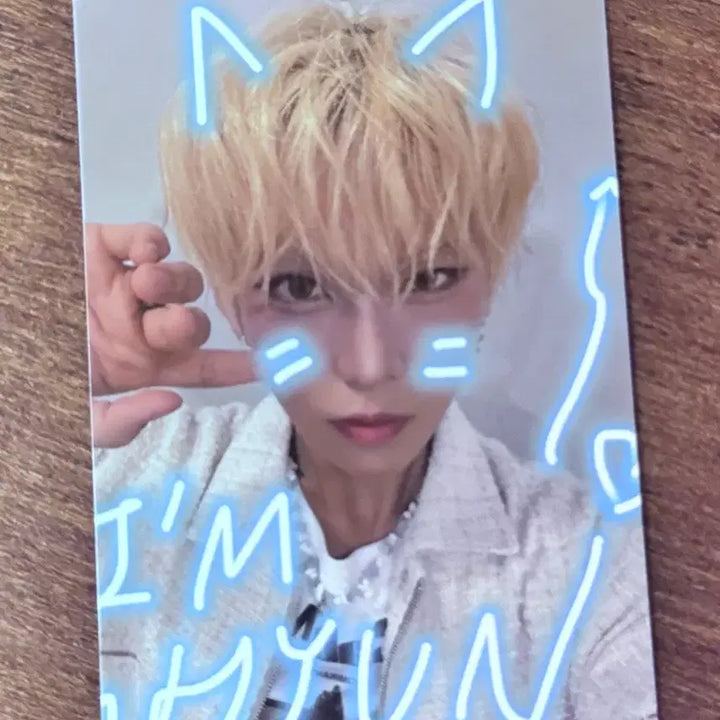 [BUNJANG] XLOV Hyun POB Photocard / 엑스러브 (XLOV) 현 프리쿠라 미공포 포카