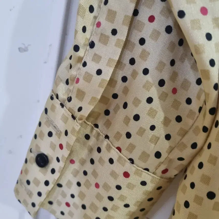 [BUNJANG] ZARA Silk Blouse / 자라. 실크같은 블라우스. 깨끗해요. 가슴단면49