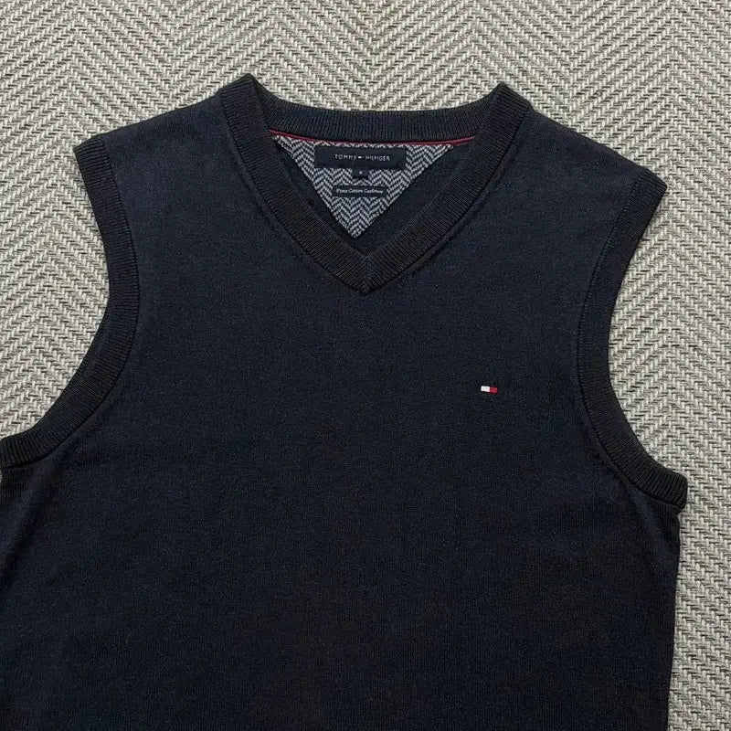 [BUNJANG] Tommy Hilfiger Knit Vest / 타미힐피거 니트 베스트 v2350