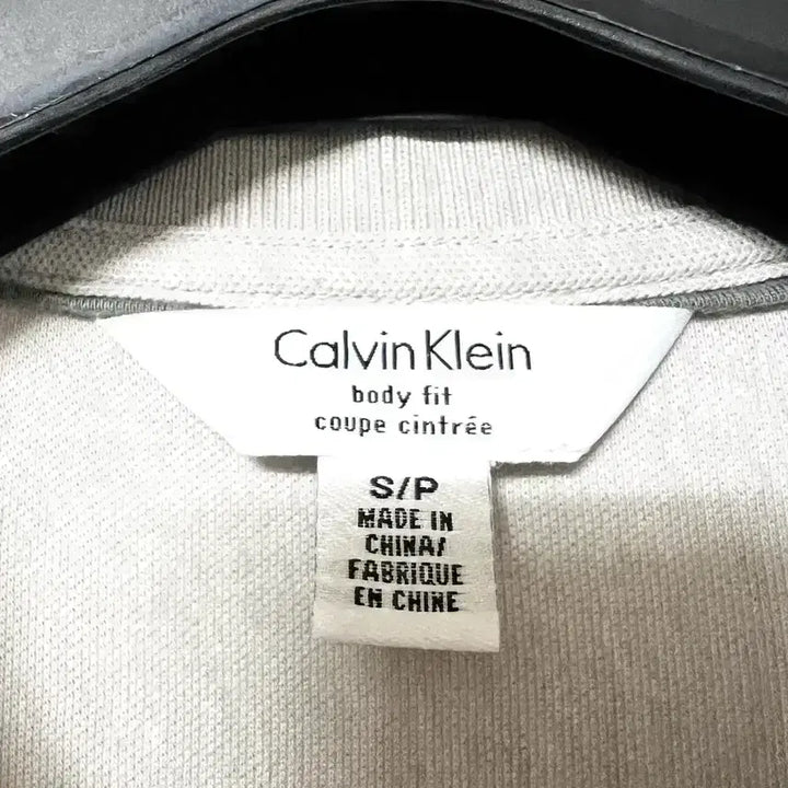 [SOLD OUT] [S,90]캘빈클라인 카라티 반팔티 CK