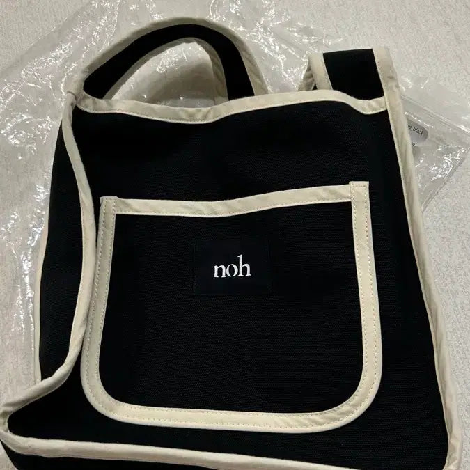 [SOLD OUT] noh 블랙 캔버스 토트백 아이보리 배색