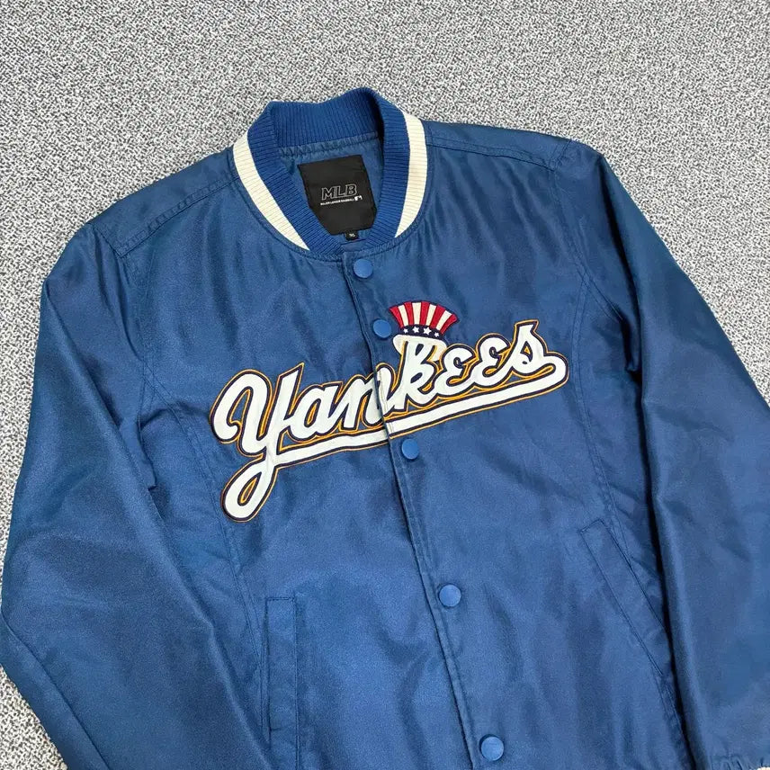 [BUNJANG] MLB New York Yankees Varsity Jacket / <MLB 뉴욕양키스 바시티 자켓> No.1465