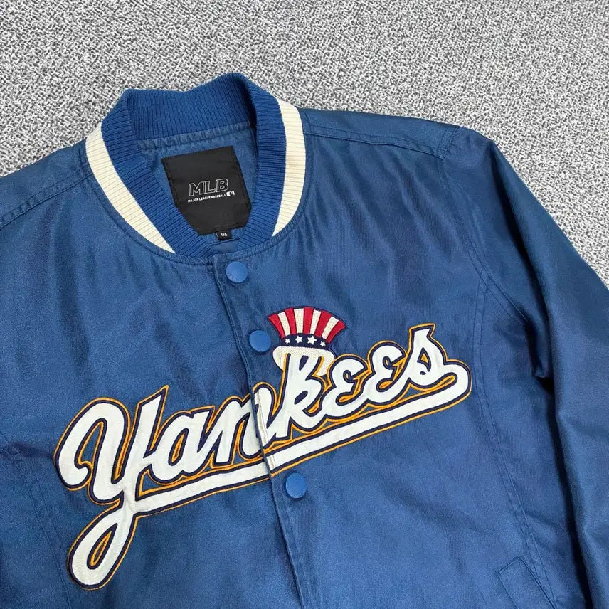[BUNJANG] MLB New York Yankees Varsity Jacket / <MLB 뉴욕양키스 바시티 자켓> No.1465