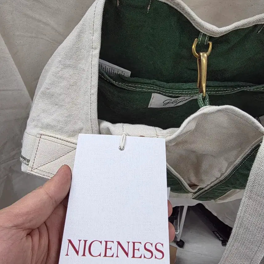 [BUNJANG] Niceness L.Lesh 26SS Shoulder Bag / niceness l.lesh 26ss