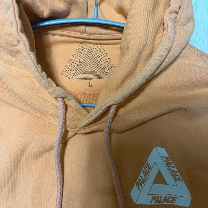 [BUNJANG] Palace Hoodie L Size / 팔라스 후드티 L