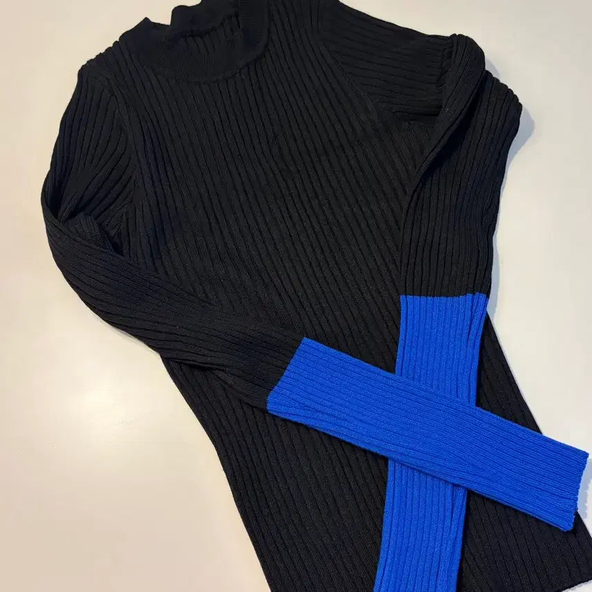 [BUNJANG] Basic Ribbed Knit T-shirt / 골지 배색 니트 티셔츠 (free, 새상품)