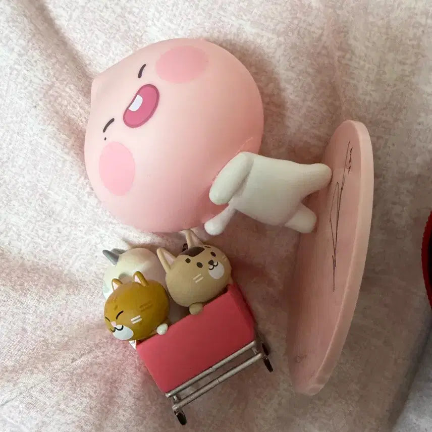 [BUNJANG] Kang Daniel Apeach Collaboration Figure / 강다니엘 어피치 콜라보 피규어 판매