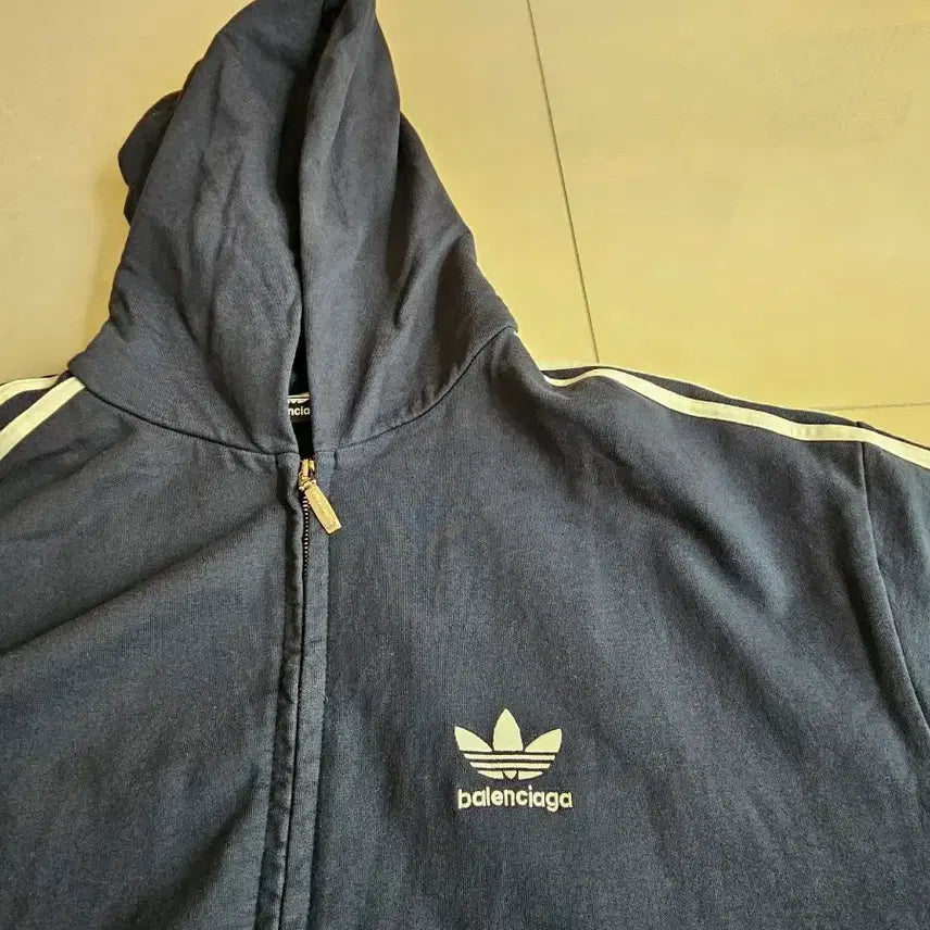 [BUNJANG] Balenciaga x Adidas Collaboration Hooded Zip-Up S / 발렌시아가x아디다스 후드집업 s판매