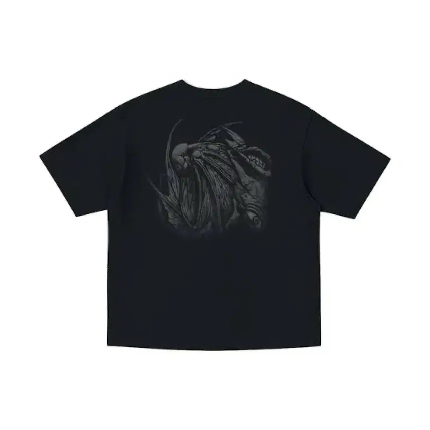 [BUNJANG] Uniqlo Berserk T-shirt / 유니클로 베르세르크 반팔티