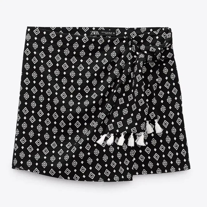 [SOLD OUT] 자라 태슬 치마 반바지 미착용 XS (택 O)