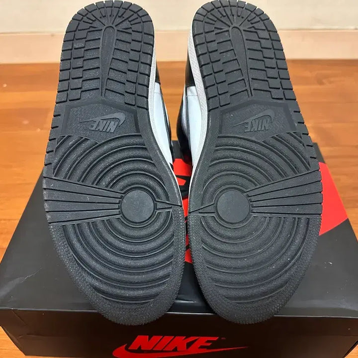 [BUNJANG] Nike Air Jordan 1 High OG &