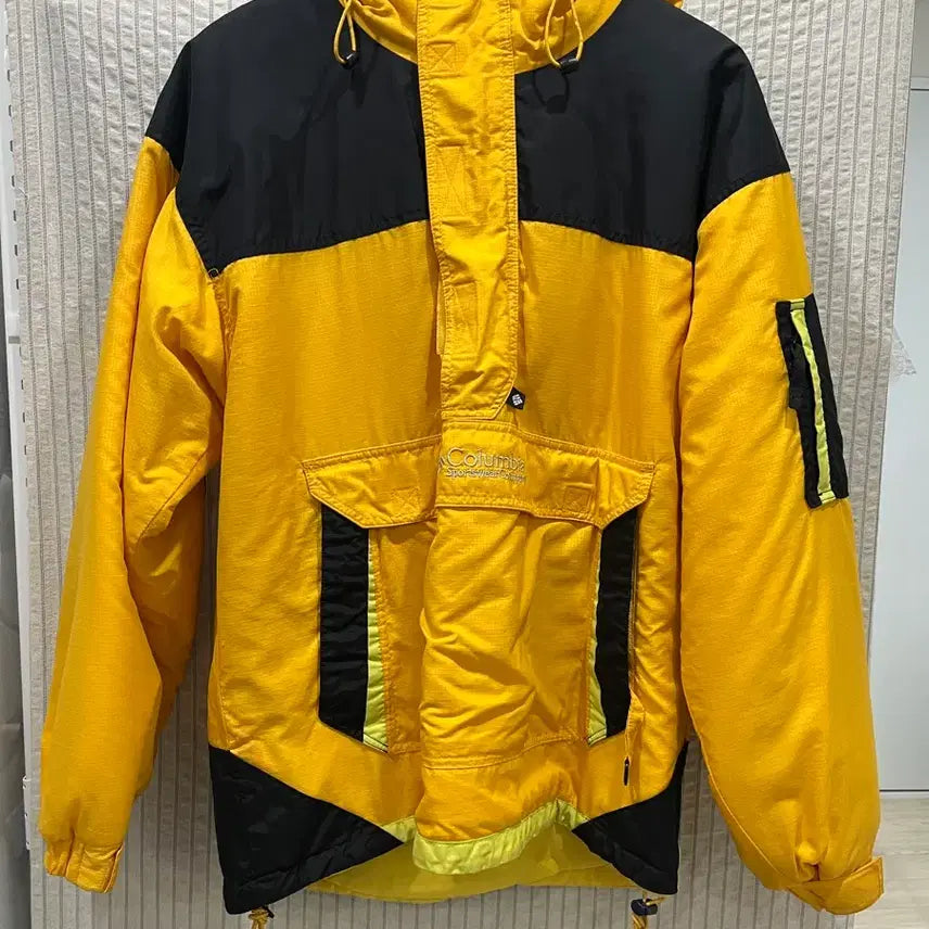 [BUNJANG] Columbia Yellow/Black Anorak Windbreaker Jacket / 컬럼비아 옐로우/블랙 바람막이 자켓 아노락 한겨울용