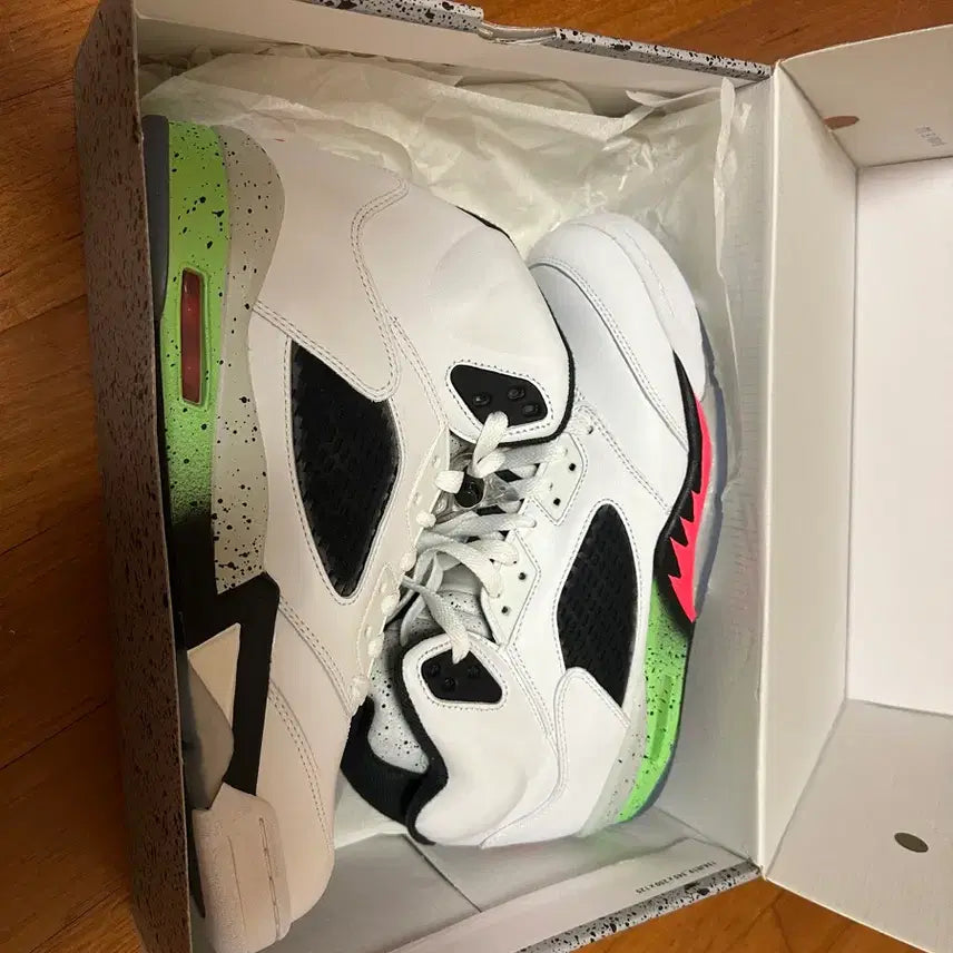 [BUNJANG] Jordan Space Jam 5 Sneakers / 조던5 스페이스잼