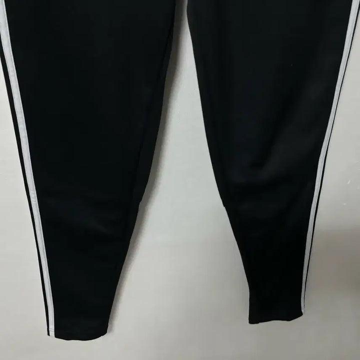 [BUNJANG] Adidas Functional Bending Training Pants / 30 아디다스 기능성 밴딩 트레이닝 바지 정품