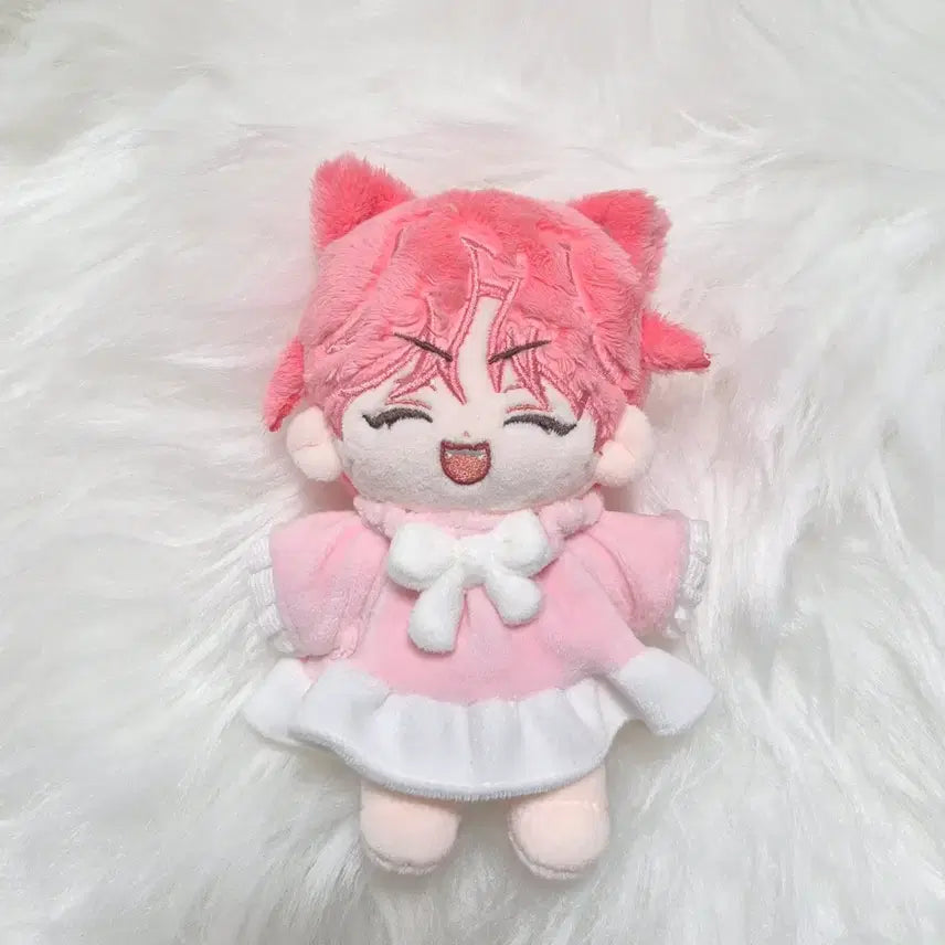 [BUNJANG] Debut or Die - Yoo Jin 10cm Doll + Outfit / (끼택포) 데못죽 빵긋유진 10cm 인형 + 인형옷 팔아요!