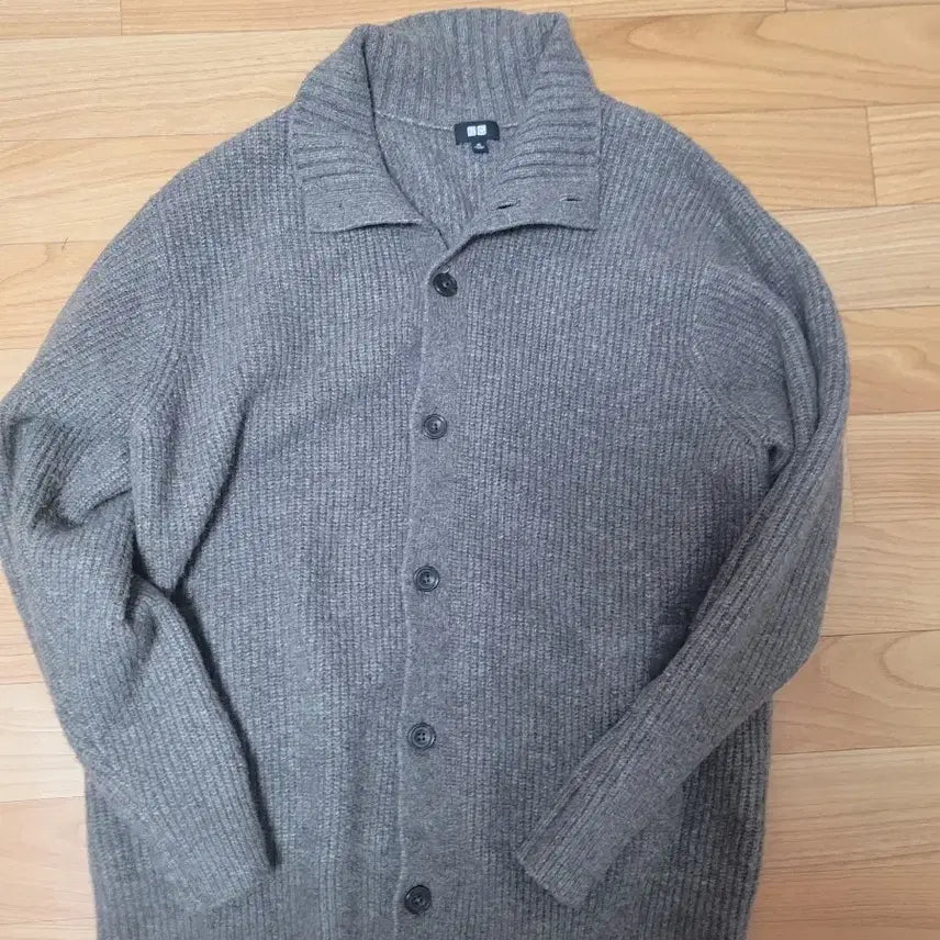 [BUNJANG] Uniqlo Souffle Yarn Standard Collar Cardigan / 유니클로 수플레얀 스탠다드 칼라 가디건