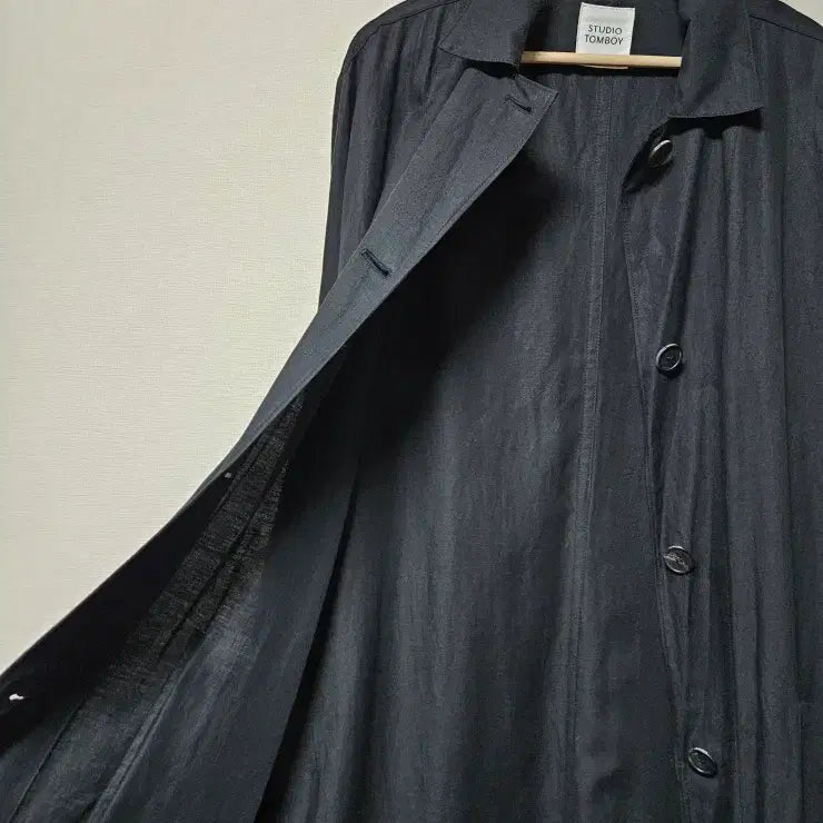 [BUNJANG] Studio Tomboy Outpocket Regular Collar Coat / 스튜디오 톰보이 블랙 아웃포켓 레귤러카라 코트 프리