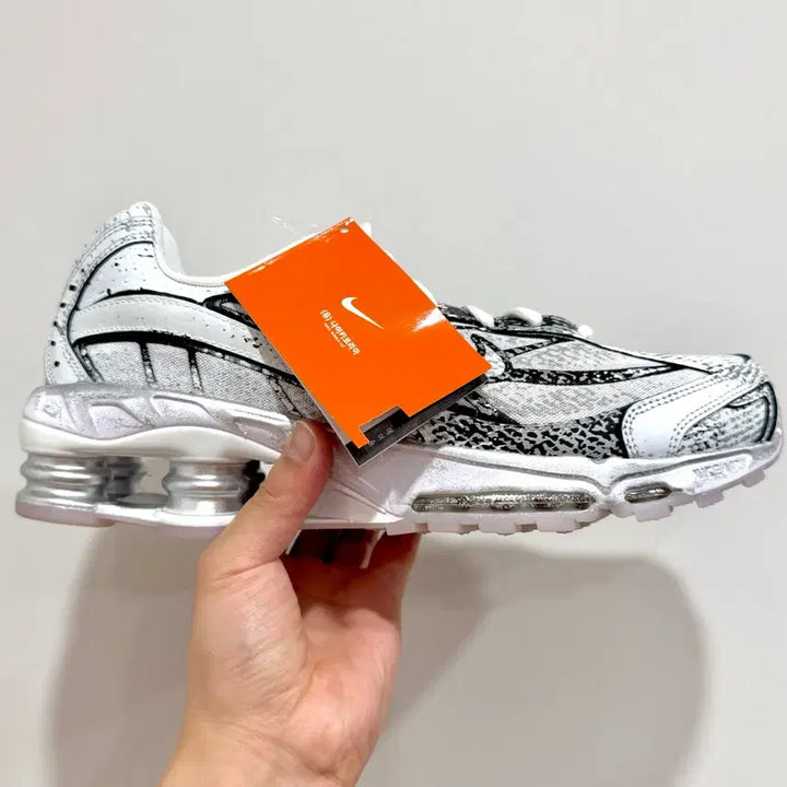 [BUNJANG] Nike Shox Ride 2 Metallic Platinum (US 9) / (270/US9)(새상품)나이키 샥스 라이드 2 메탈릭 플레티넘