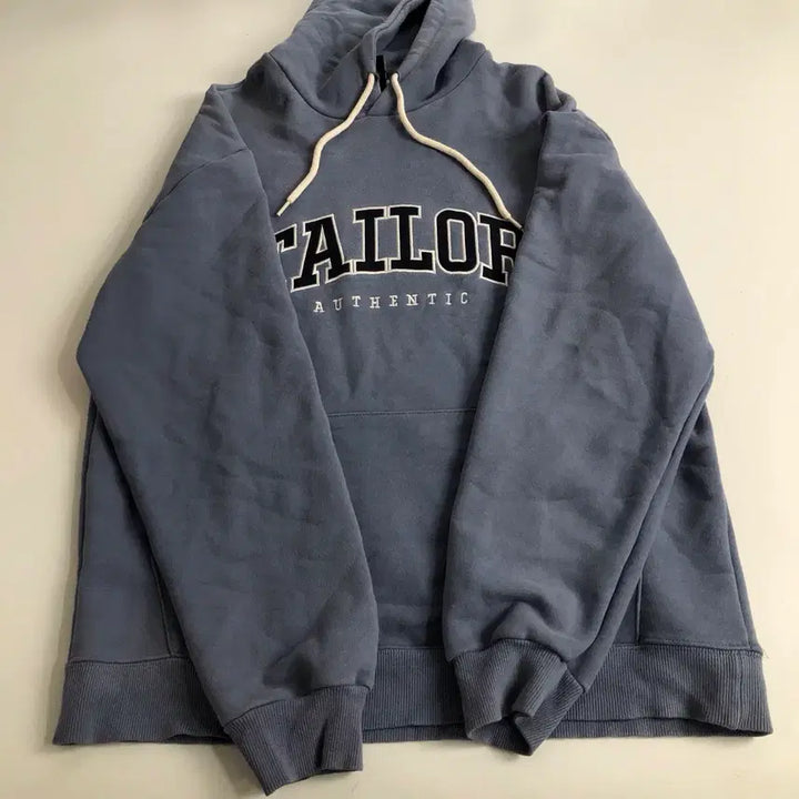 [BUNJANG] Taylor Hooded Sweatshirt / 테일러 후드티