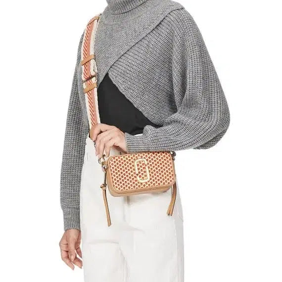 [SOLD OUT] Marc Jacobs 스냅샷 카메라백 크로스백 거의새상품 희귀모델 정품