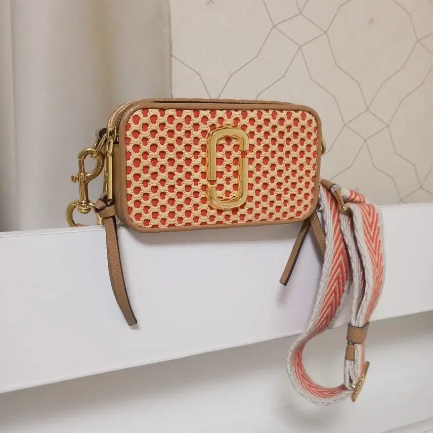 [SOLD OUT] Marc Jacobs 스냅샷 카메라백 크로스백 거의새상품 희귀모델 정품