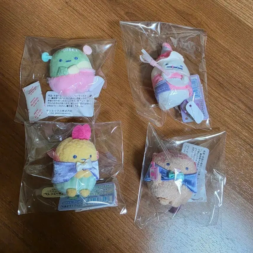 [BUNJANG] Sumikko Gurashi Halloween Theme Plush Dolls (Set of 4) / (가격내림)스미코구라시 할로윈테마 인형 4종