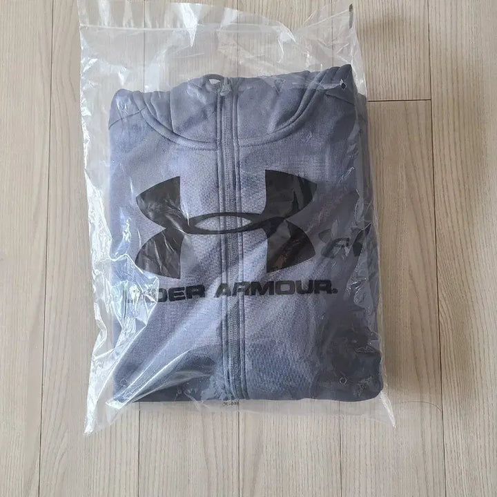 [SOLD OUT] 언더아머 XL 미사용 새것.ㅡ 무료배송