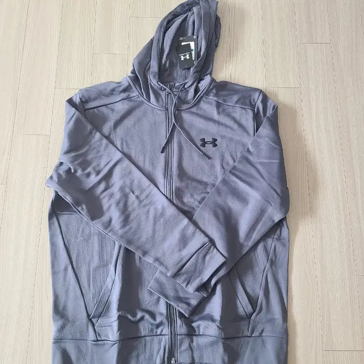 [SOLD OUT] 언더아머 XL 미사용 새것.ㅡ 무료배송