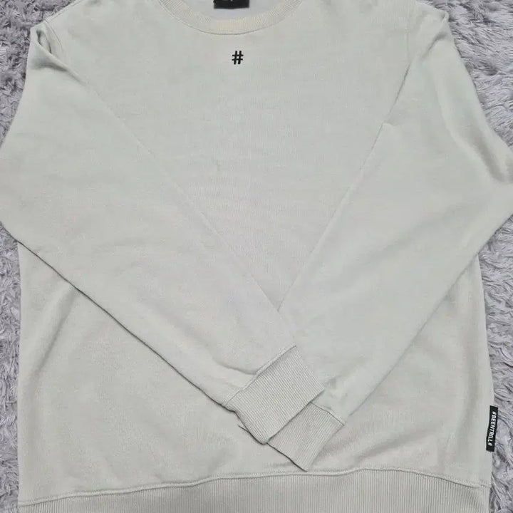 [SOLD OUT] 빈트릴 맨투맨 티셔츠 아이보리