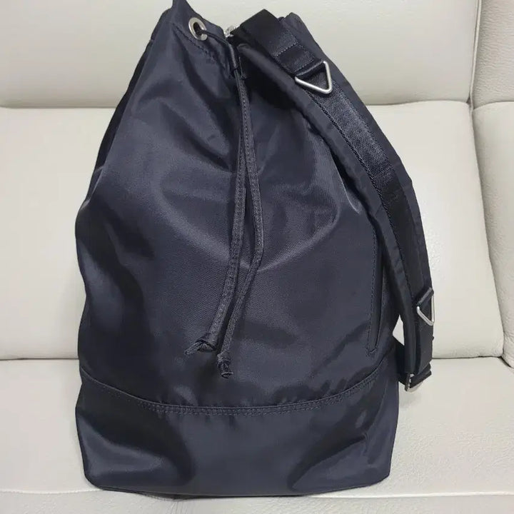 [BUNJANG] HAHARCHIVE 2-Way Drawstring Nylon Backpack / HAHARCHIVE 하아카이브 2way 드로우스트링 나일론 백팩