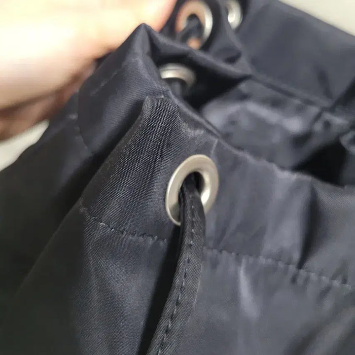 [BUNJANG] HAHARCHIVE 2-Way Drawstring Nylon Backpack / HAHARCHIVE 하아카이브 2way 드로우스트링 나일론 백팩