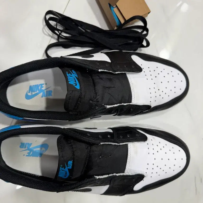 [SOLD OUT] 나이키 파우더블루 290mm