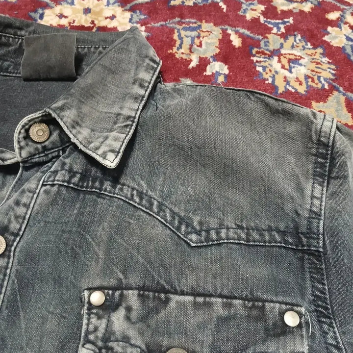 [BUNJANG] KELLO JEANS Washed Gray Denim Western Shirt / (약 100) KELLO JEANS 켈로진스 워싱그레이 데님 웨스턴셔츠