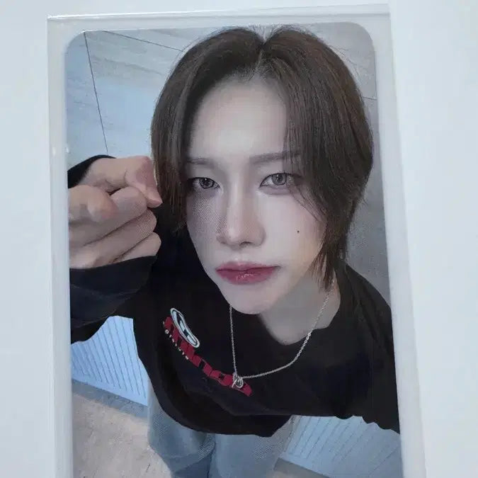 [BUNJANG] XLOV Louis I One POB Photocard / 엑스러브 (XLOV) 루이 I One 미공포 포카