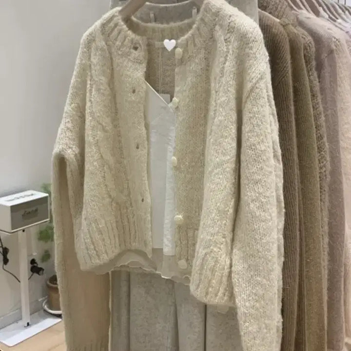 [SOLD OUT] (새상품)누아누아 엘리나 케이블 가디건 연소라
