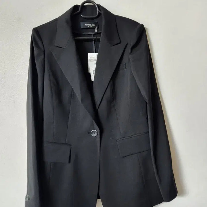[SOLD OUT] 케네스레이디 블랙 자켓 44사이즈