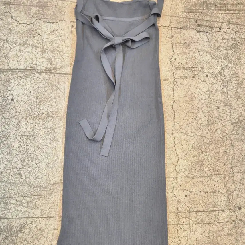 [SOLD OUT] 띠어리 골지 크로스백 드레스 S