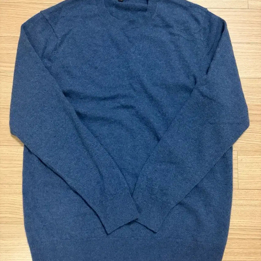[SOLD OUT] 유니클로 블루 캐시미어 니트 XL 새상품