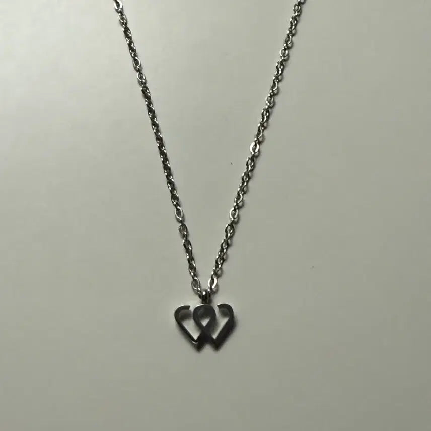 [BUNJANG] Day6 Wonpil Logo Necklace / 데이식스 원필 로고 목걸이