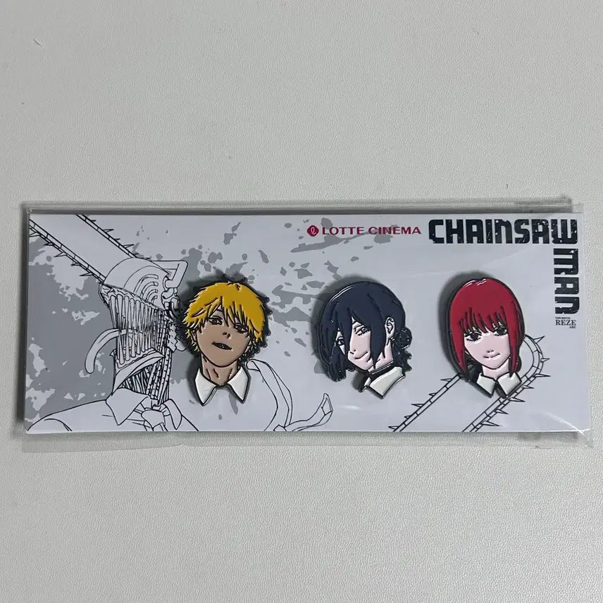 [SOLD OUT] 체인소맨 롯데시네마 금속뱃지 덴지 레제 마키마 세트