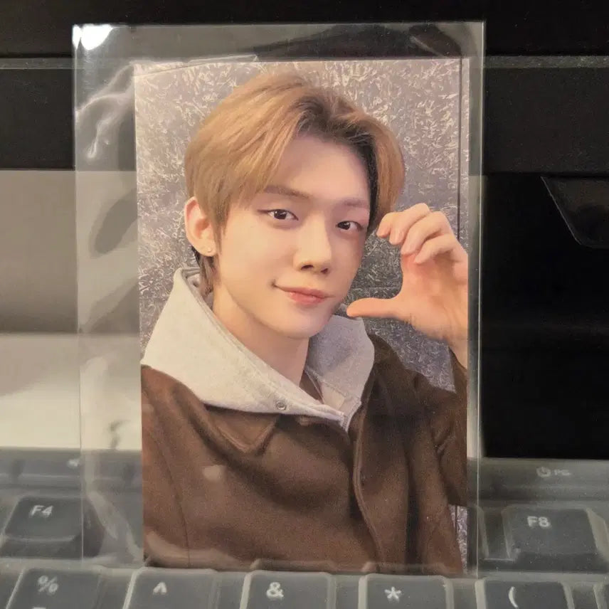 [BUNJANG] TXT Yeonjun Moa Zone Photocard / 투바투 콘서트 투바투 모아콘 모아존 연준 포토카드 포카 양도