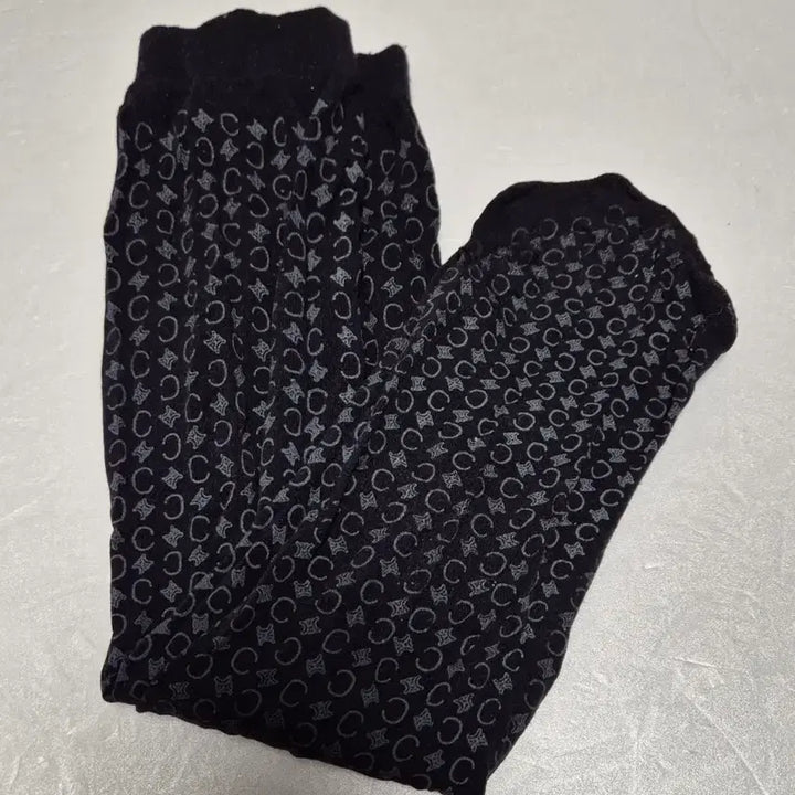 [BUNJANG] Celine Triomphe Black Socks / 중고 여성 양말 셀린느 트리오페 블랙 양말 반스타킹