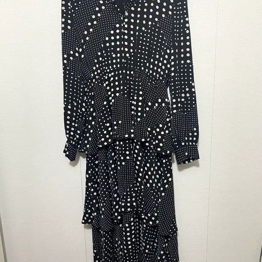 [SOLD OUT] 임블리 도트 원피스