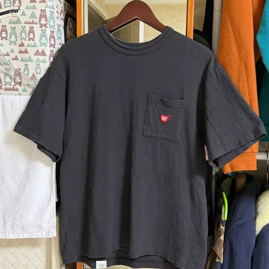 [BUNJANG] Humanmade Heart Pocket T-Shirt Black L / Humanmade 휴먼메이드 하트 포켓 티셔츠 블랙 L