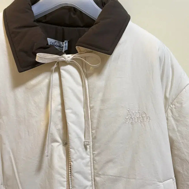 [BUNJANG] Abbie&amp;me Color Block Crop Puffer Jacket Beige / 아비에무아 컬러 블록 크롭 푸퍼 패딩 베이지